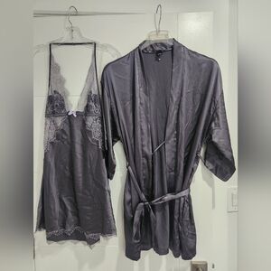 EUC Victoria's Secret Beautiful Gray Lace Trim Sleepwear Set